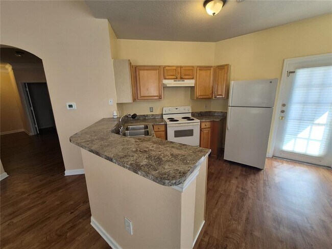 Building Photo - 18104 Villa Creek Dr