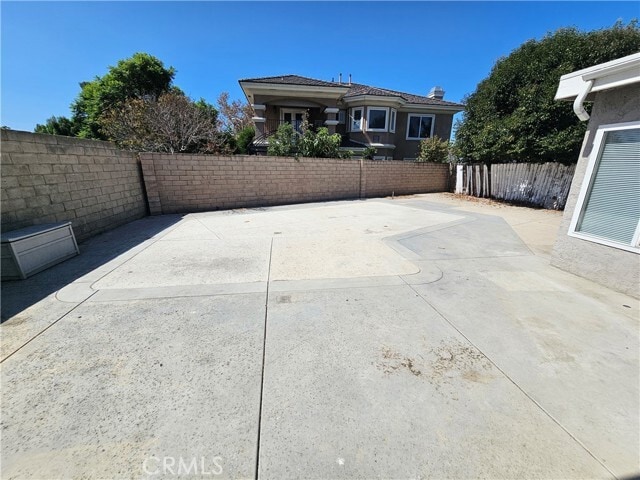 Building Photo - 4552 Cheviot Dr