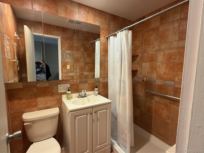 Building Photo - 830 Shore 2O