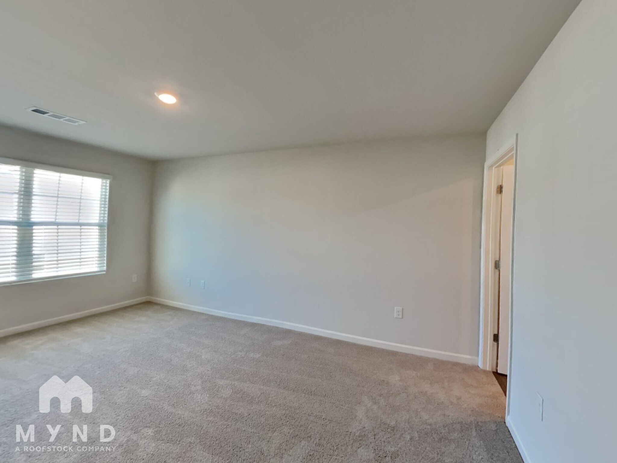 Building Photo - 1005 N 2nd Ave NW