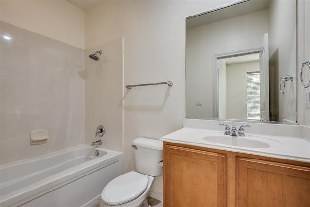 Building Photo - 4225 McKinney Ave