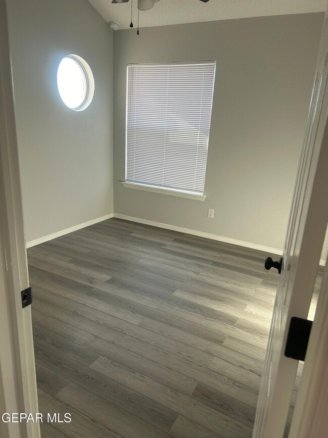 Building Photo - 7401 Le Conte Dr