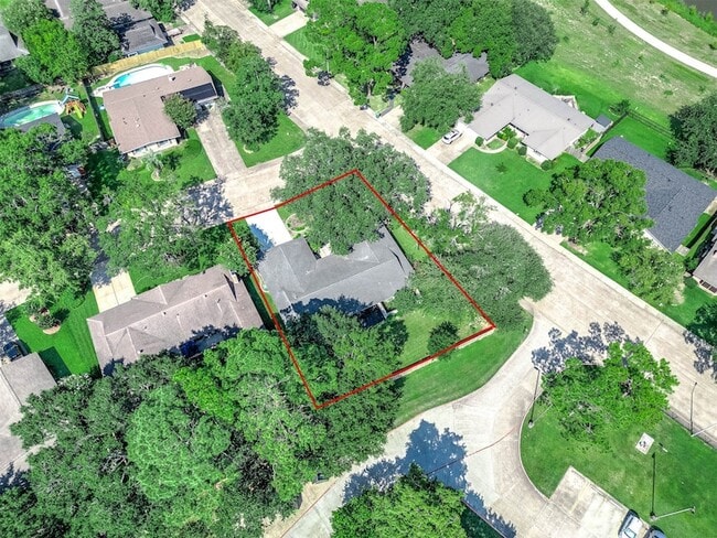 Building Photo - 1616 Redway Ln