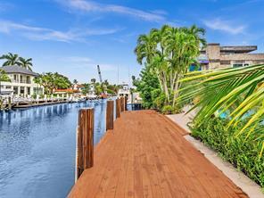Building Photo - 449 Isle of Palms Dr
