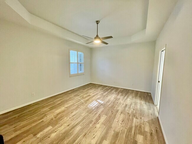 Building Photo - 6171 Lancewood Way