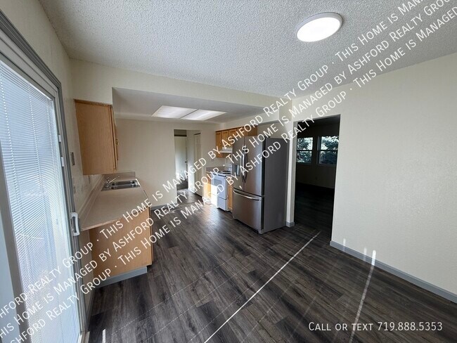 Building Photo - 7317 Liberty Ct