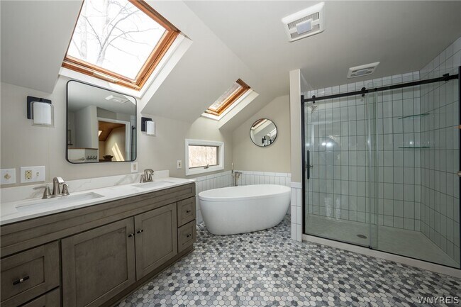 Building Photo - 3752 Hampton Brook Dr