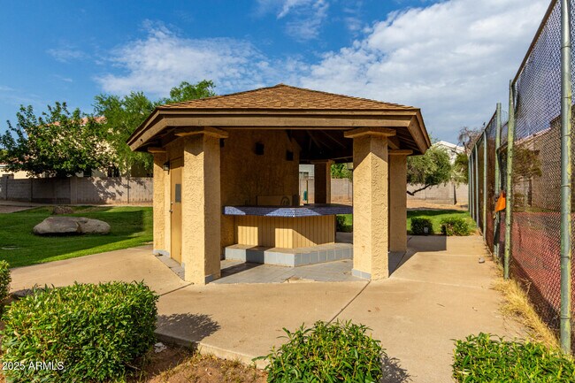 Building Photo - 18811 N 19th Ave