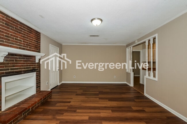 Building Photo - 5070 Quince Rd