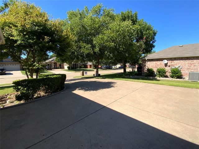 Building Photo - 15555 Appaloosa Dr
