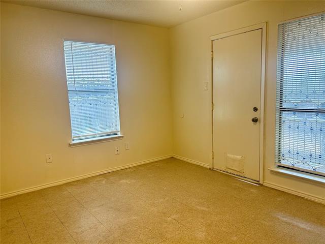 Building Photo - 2301 Lido Ln