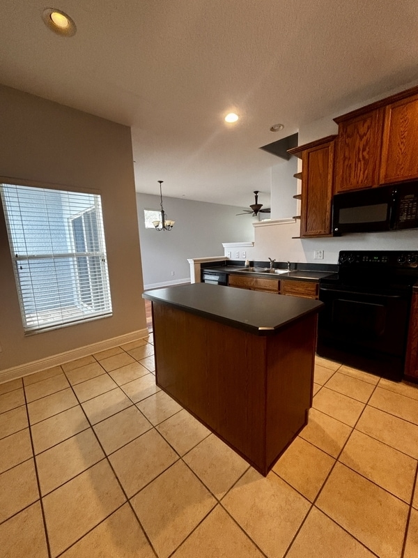 Building Photo - 2215 Florida Soapberry Blvd