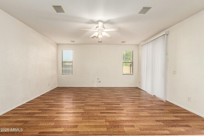 Building Photo - 3047 S 257th Ave