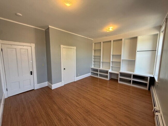 Building Photo - 61A-63A Main St