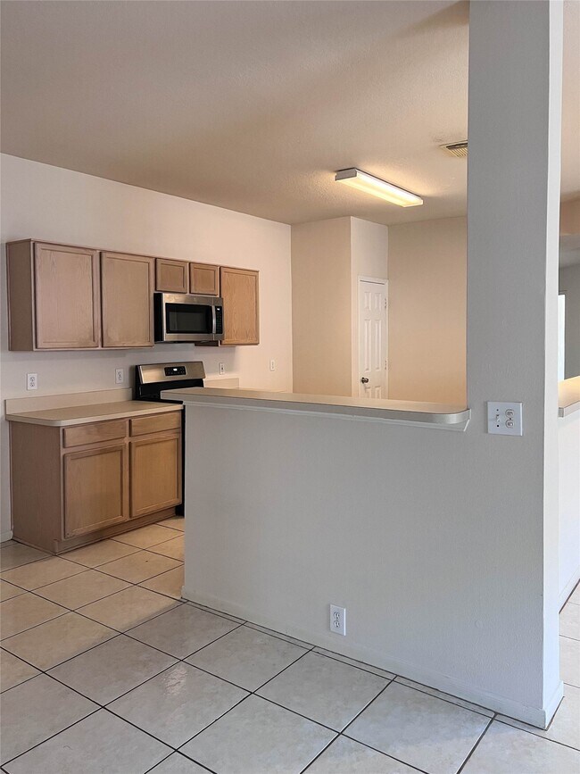 Building Photo - 659 Cypresswood Trce