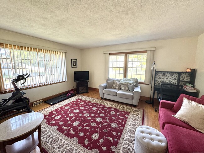 Building Photo - 56 Highwood Ave