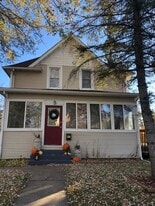 Building Photo - 1318 4th St