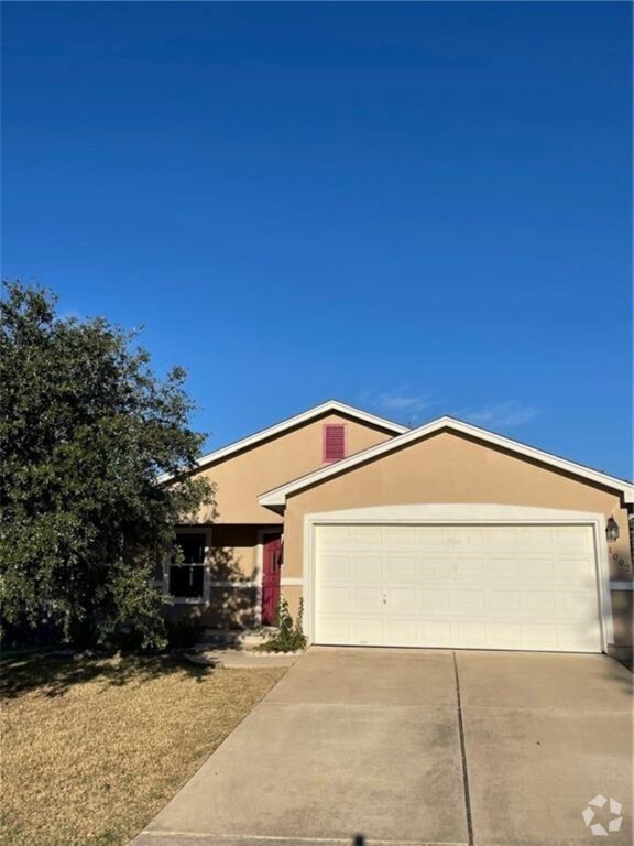 Building Photo - 1002 Terrace Dr