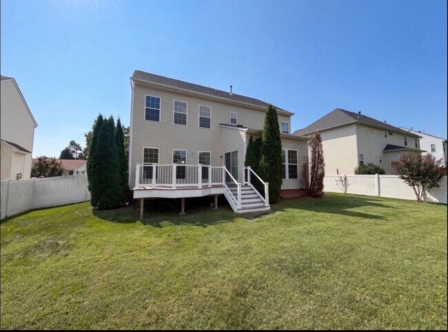 Building Photo - 13319 Castlewellan Dr