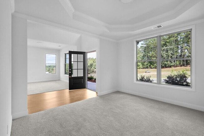 Building Photo - 5886 Creek Indian Dr