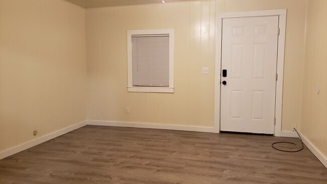 Building Photo - Charming Single Family Home In McKinleyville