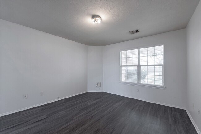 Building Photo - 14423 Benningcrest Ln