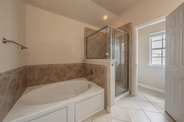 Building Photo - 6524 Hickory Hill Dr