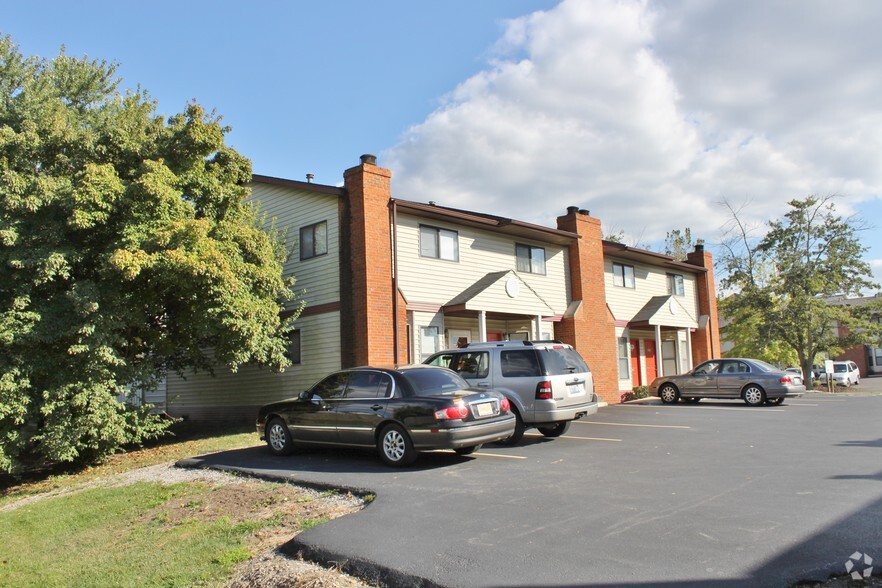 Building Photo - Rockwood Apartments