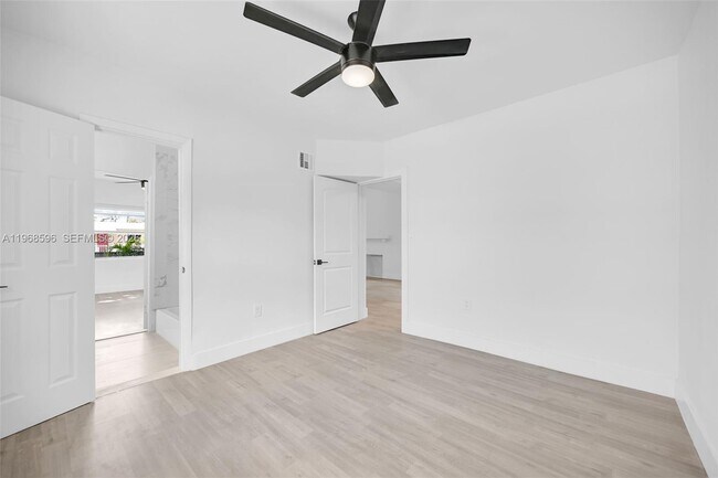 Building Photo - 503 NW 47th Terrace