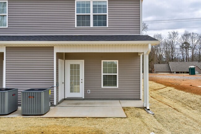 Building Photo - 2809 Cruze Dr