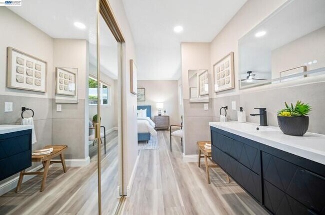 Building Photo - 7415 Bovet Way