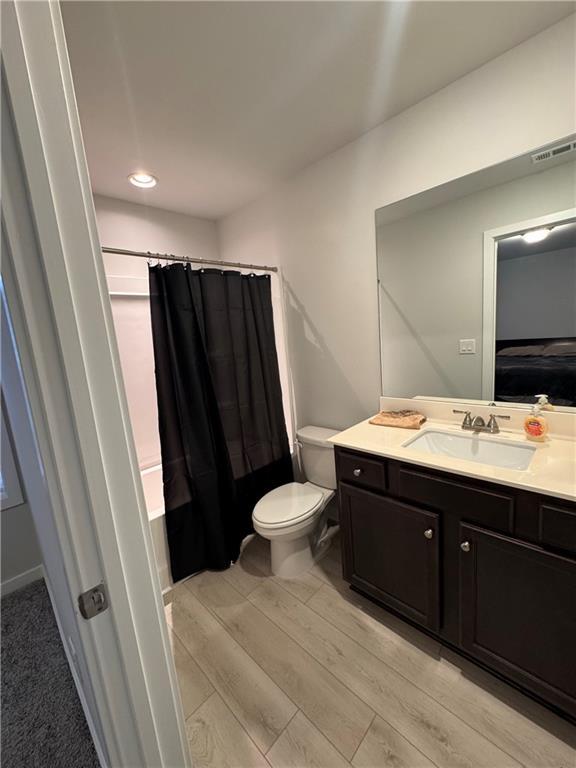 Building Photo - 220 Depot Lndg Rd