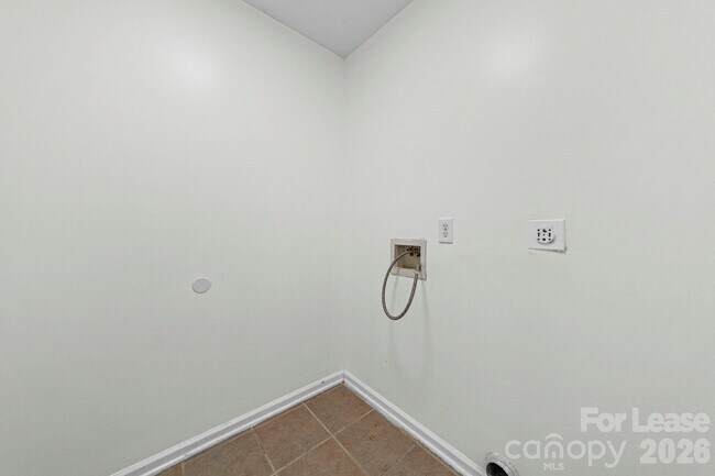 Building Photo - 2300 Genesis Dr