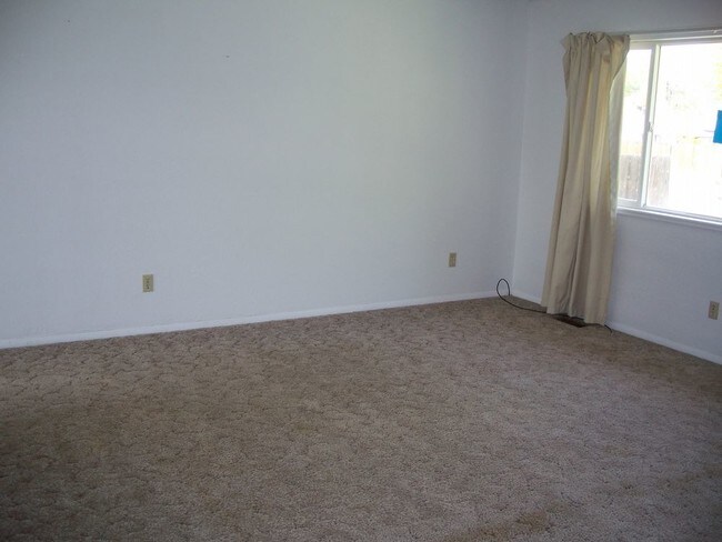 Building Photo - Central Grand Junction CO location