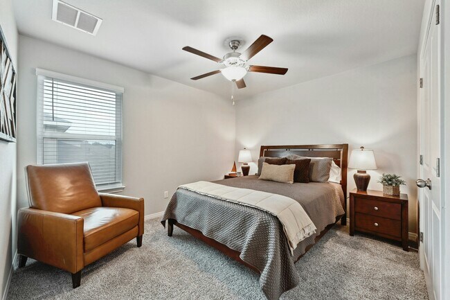 Building Photo - 911 Bright Gemstone Wy