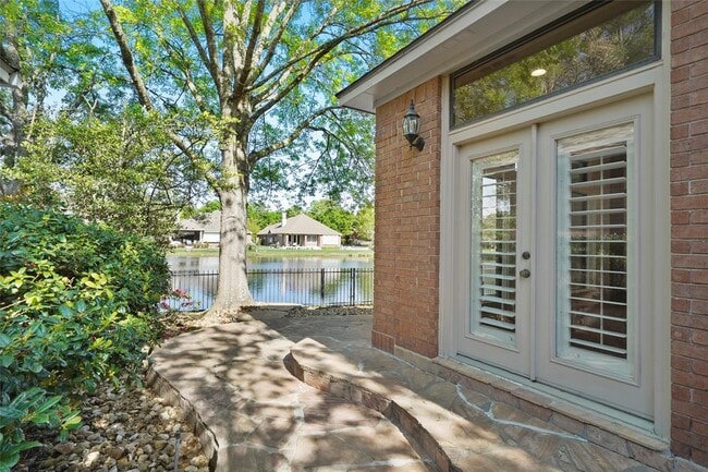 Building Photo - 39 Wild Meadow Ct