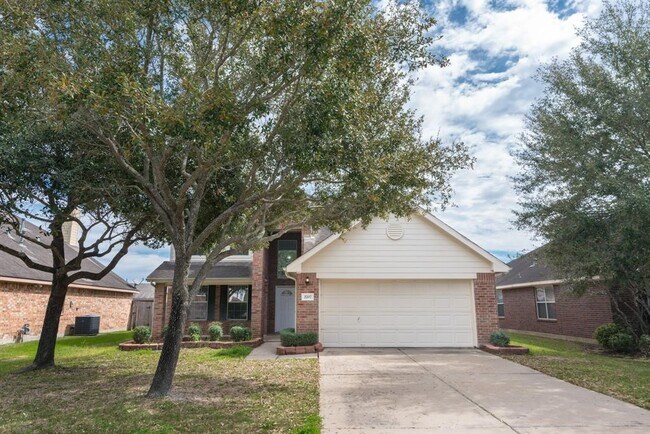 Building Photo - 2707 Troy Dr