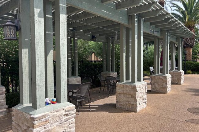 Building Photo - 1613 Cardinal Bluff Dr