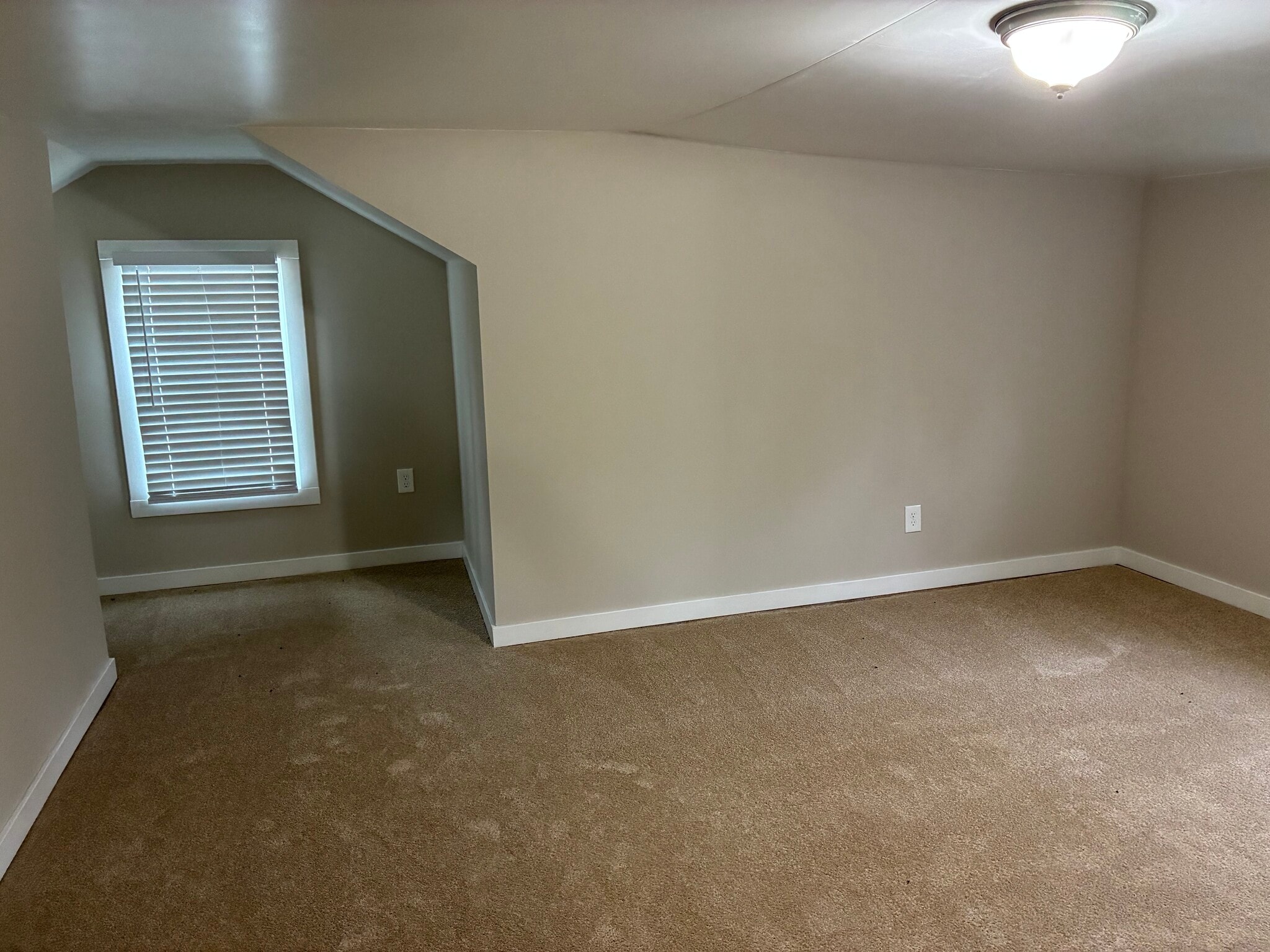 2nd upstairs bedroom - 14220 Ranch Rd