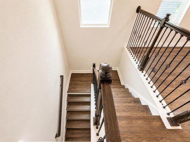 Building Photo - 18035 Cider Ml Ln
