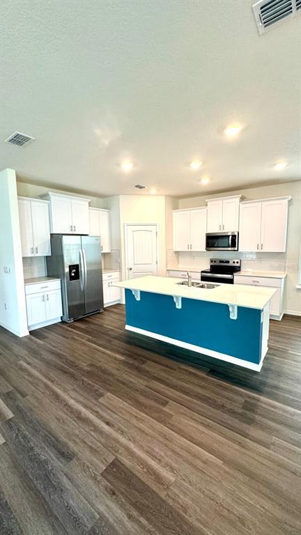 Building Photo - 11170 Hollow Bay dr