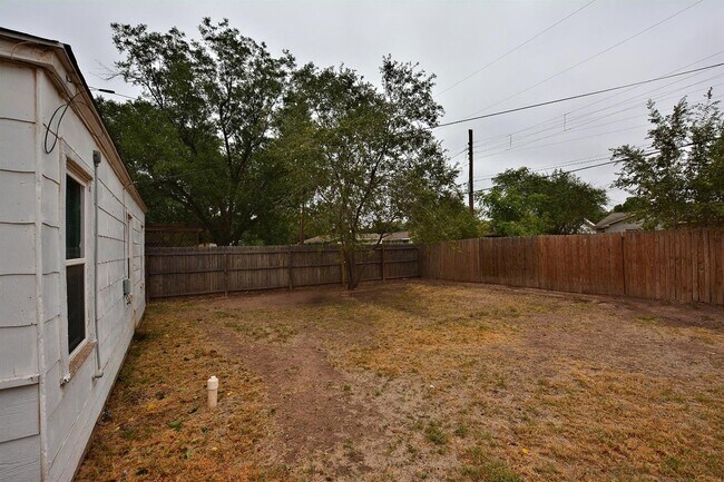 Building Photo - 4205 41st St