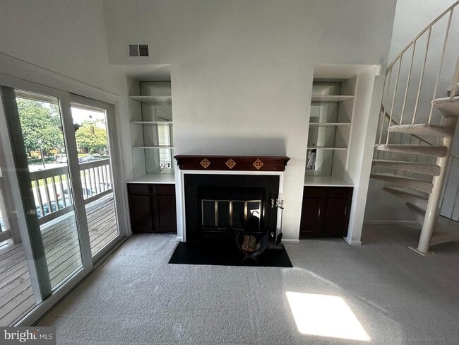 Building Photo - 6910 Sandra Marie Cir