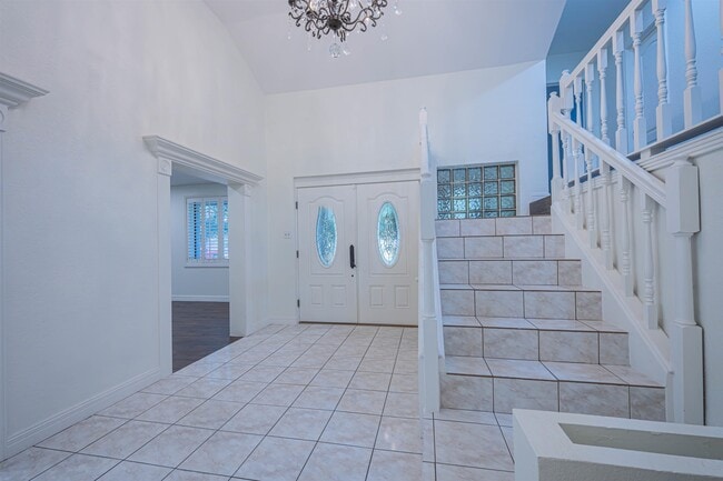 Building Photo - 226 Sunset Loop