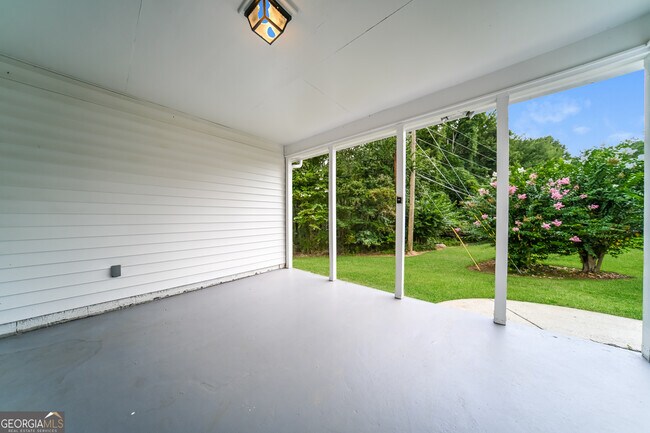 Building Photo - 165 Gingercake Ct