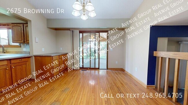 Building Photo - 2675 Browning Dr