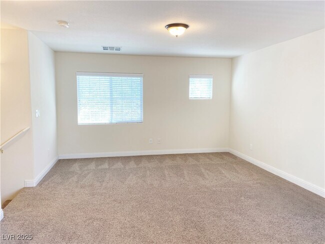 Building Photo - 4821 Longshot Dr