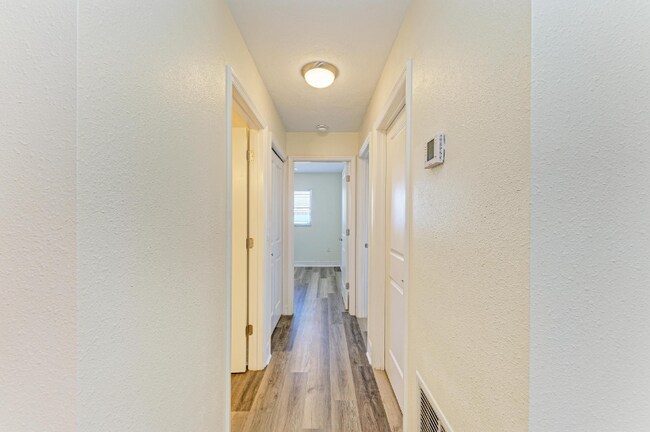 Building Photo - 616 Guild Dr
