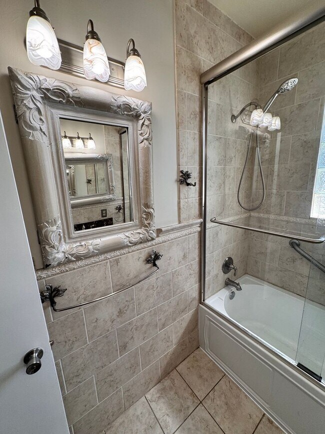 Building Photo - Beautiful 3-Bedroom, 3-Bath Home w/Study in Charleston, SC