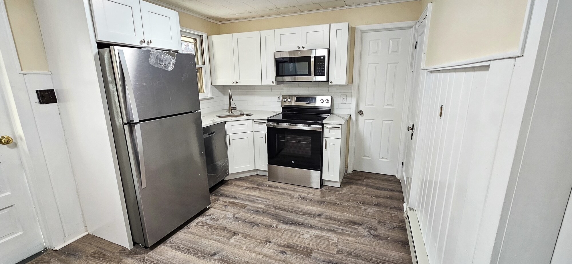 Building Photo - 116 Musconetcong River Rd